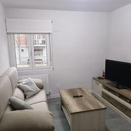 Piso En El Barrio De Ariznavarra Apartment