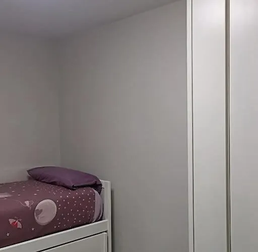 Piso En El Barrio De Ariznavarra Lejlighed *